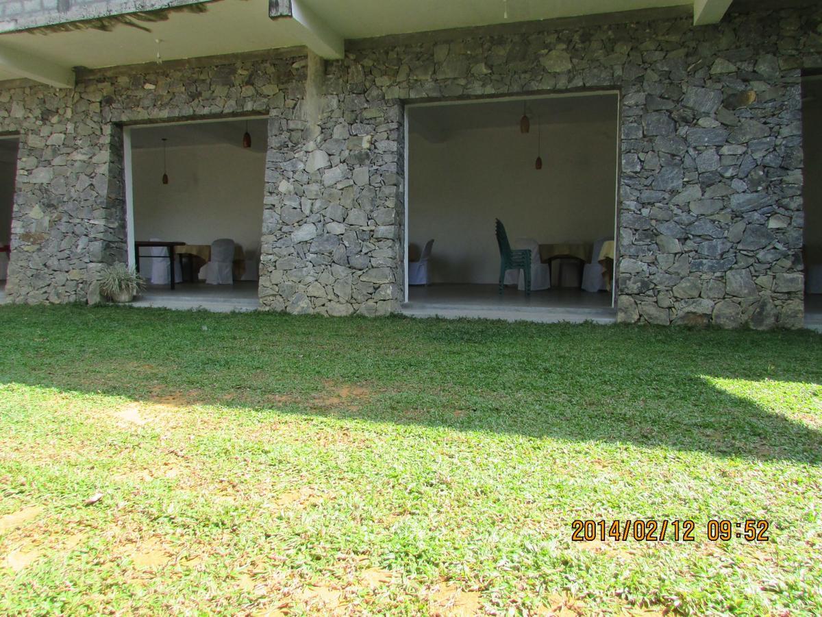 The Breeze Hotel Elpitiya  Esterno foto
