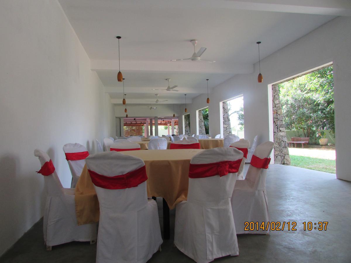 The Breeze Hotel Elpitiya  Esterno foto