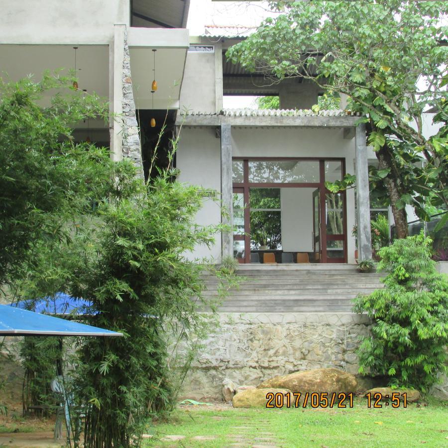 The Breeze Hotel Elpitiya  Esterno foto